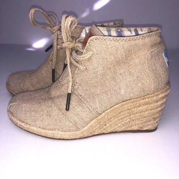 Toms Natural Burlap Wedge Lace Up Ankle Boots Bootie